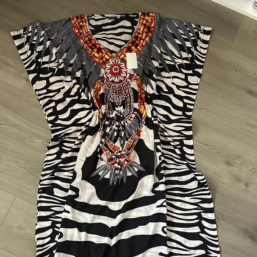 NWT Black and White Zebra Print Kaftan